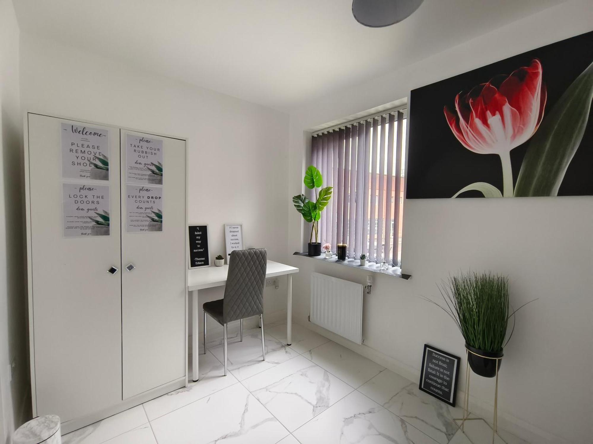 Hospedagem domiciliar Shared House - 10 Mins From Piccadilly Station/man Uni/o2 Apollo